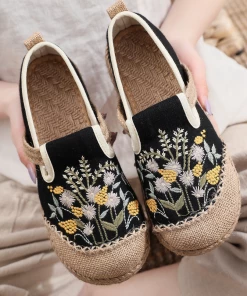 TC Cactus Rose | Field Corn Embroidered Linen Round Toe Espadrilles Loafers - Black