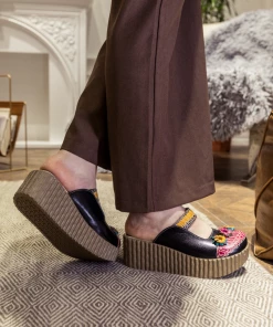 JF SOFFIA | Genuine Leather Black Ribbed-Sole Tri-Floral Appliqued Clogs 12 JF SOFFIA | Genuine Leather Black Ribbed-Sole Tri-Floral Appliqued Clogs