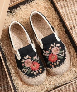TC Cactus Rose | Double Kiss Floral Embroidered Linen Espadrilles - Black NEW ARRIVALS