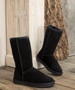 XH SMAIBULUN UGG™ | Signature Classic Faux Fur-Lined Suede Boots