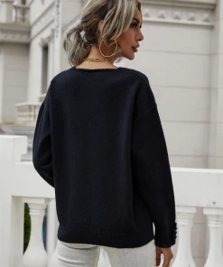 MY Smaibulun Doll | DARIUS Drop Shoulder V-neck Knit Top - Black