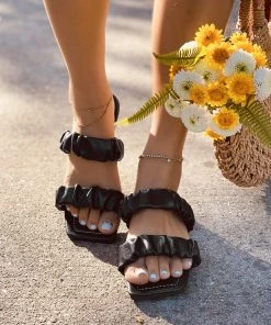 HT NEW ARRIVALS En Bloom | RUBI BLACK SLIDES