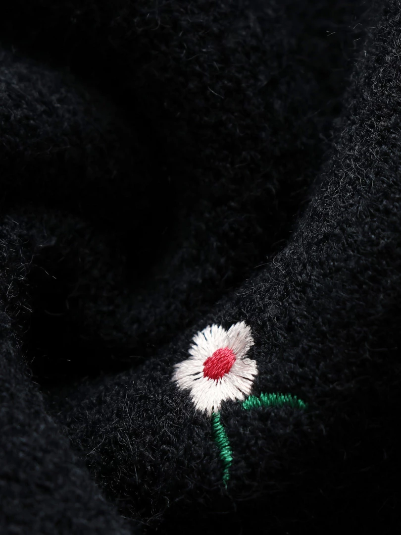 MY Smaibulun | Black Low V-neck Daisy Embroidered Knit Sweater New In Clothing 7 MY Smaibulun | Black Low V-neck Daisy Embroidered Knit Sweater New In Clothing