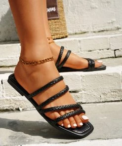 HT EN BLOOM | JOSELA STRAP SLIDE BLACK NEW ARRIVALS