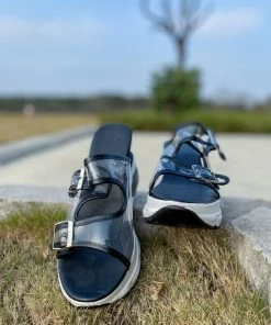 YL Double-Strap Platform Sandal - EN BLOOM