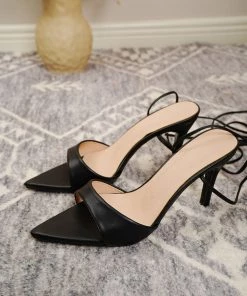 HT En Bloom | CHARMANTE BLACK STRAP HEELS