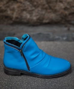 YL En Bloom | Ruched Ankle Boot