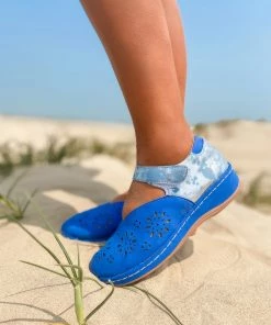 HYHE Tie-Dye Strap Perforated Mary Jane Sandal - En Bloom S/S 2022