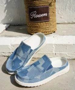 HT En Bloom | Blue Puzzle Print Canvas Boat Loafers Sip On Flats