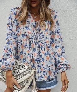 DY New In Clothing DUA LIPA FLORAL TOP - BLUE