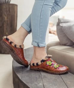 NEW ARRIVALS SOFFIA | Tiger Printed Wool Lined Applique Leather Slipper - Brown