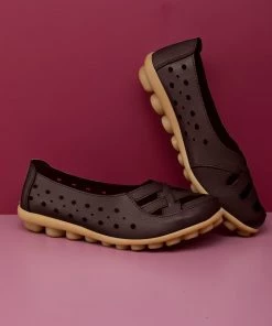 ATC Side Cut And Cross-Toe Leather Loafers - MAMA LOVE