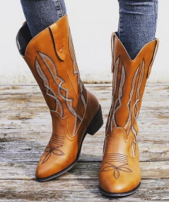 YL New In Shoes En Bloom | Geometry Embroidered Knee Cowboy Boots - Brown
