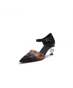 Jady Rose JadyRose | Smiley Patterned Detail Belted Women's Heeled Pump - Brown