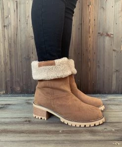 YL En Bloom | Brown Plush-Lined Fold-Over Boot New In Shoes