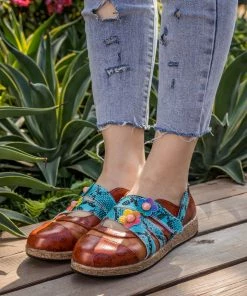 YL Floral Embossed Velcro-Accent Comfy Sneakers - EN BLOOM Shop Loafer