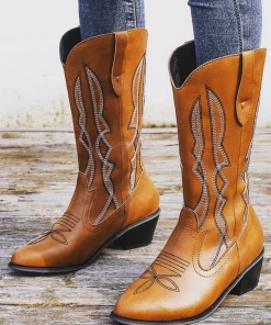 YL New In Shoes En Bloom | Geometry Embroidered Knee Cowboy Boots - Brown