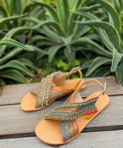 YL Bohemia Lace Detailed Akola Sandals - EN BLOOM