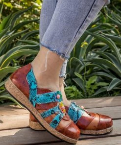 YL Floral Embossed Velcro-Accent Comfy Sneakers - EN BLOOM Shop Loafer