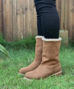 YL En Bloom | Brown Plush-Lined Fold-Over Boot New In Shoes 14 YL En Bloom | Brown Plush-Lined Fold-Over Boot New In Shoes