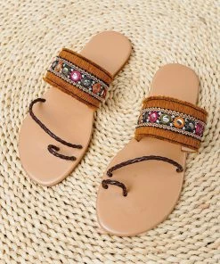 HT EN BLOOM | BOHO STRING THONG BROWN