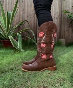 YL New In Shoes En Bloom | Brown Morning Glory Embroidered Cowboy Heel Boots 15 YL New In Shoes En Bloom | Brown Morning Glory Embroidered Cowboy Heel Boots