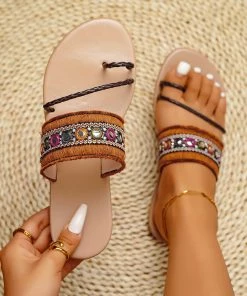 HT EN BLOOM | BOHO STRING THONG BROWN