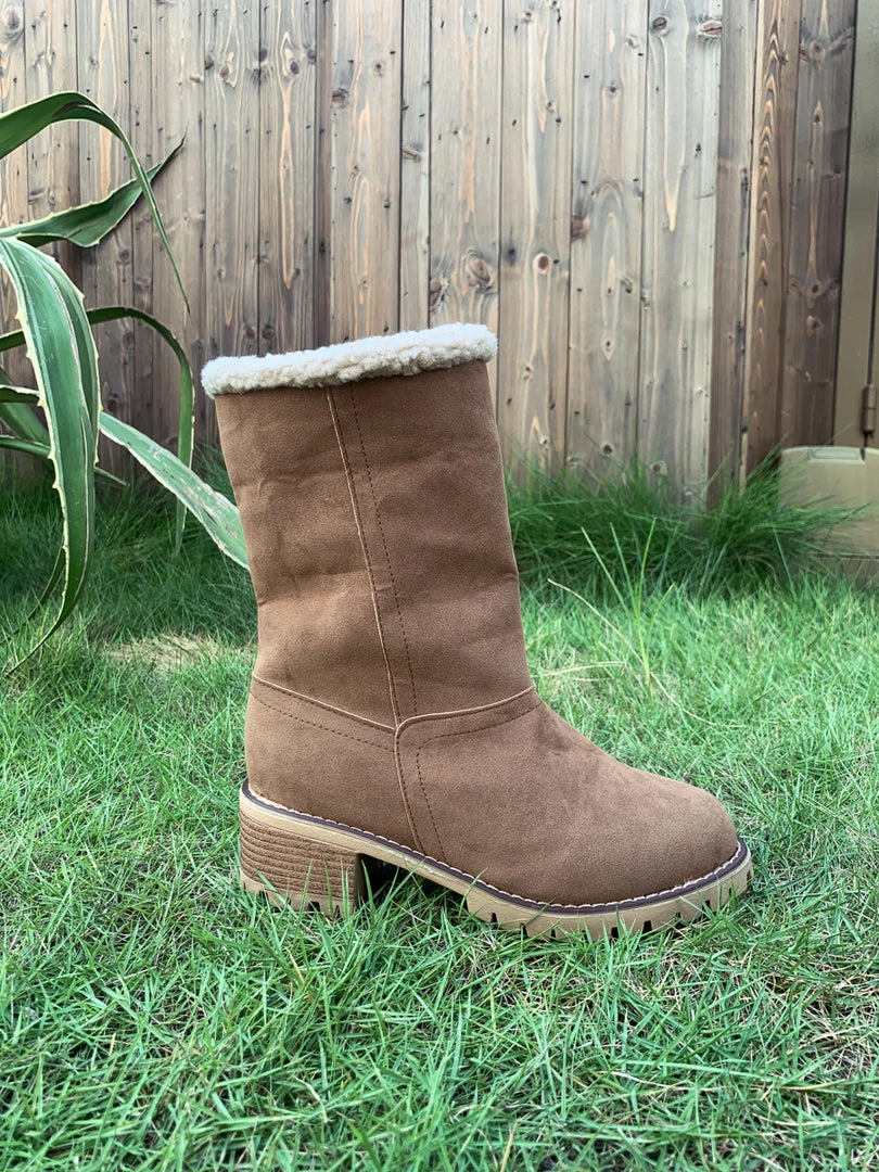 YL En Bloom | Brown Plush-Lined Fold-Over Boot New In Shoes 9 YL En Bloom | Brown Plush-Lined Fold-Over Boot New In Shoes
