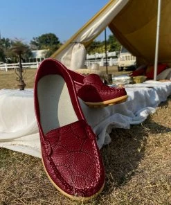 ATC Contrast-Stitch Leather Loafers - MAMA LOVE Shop Loafer