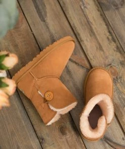 XH New In Shoes SMAIBULUN UGG™ | Faux Fur-Lined Classic Side Button Boots