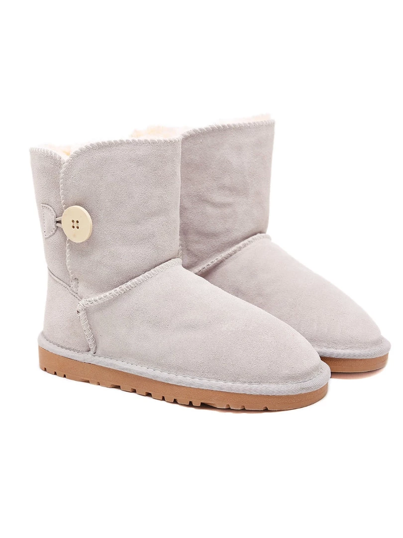 XH SMAIBULUN UGG™ | Faux Fur-Lined Classic Side Button Suede Boot New In Shoes 9 XH SMAIBULUN UGG™ | Faux Fur-Lined Classic Side Button Suede Boot New In Shoes