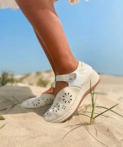 HYHE Tie-Dye Strap Perforated Mary Jane Sandal - En Bloom S/S 2022