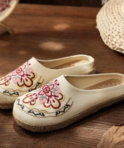 TC S/S 2022 Flower Abstract Embroidered Mules - Cactus Rose