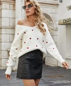 MY Smaibulun | Valentine Hearts Low V Neck Knit Sweater - Cream NEW ARRIVALS