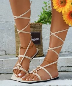 HT NEW ARRIVALS EN BLOOM | TIA STRAP GLADIATOR SANDAL - CREAM