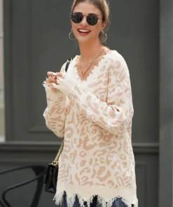 MY New In Clothing Smaibulun Doll | Leopard Long Sleeve V-Neck Ripped Knit Pullover - Cream
