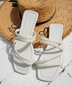 HT NEW ARRIVALS EN BLOOM | JOSELA STRAP THONG WHITE