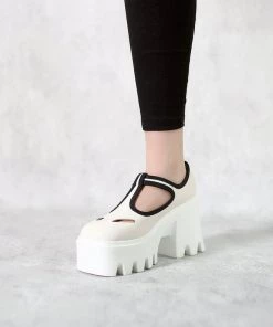 Jady Rose JadyRose | T-Strap Signature Chunky Heel Mary Jane - Cream