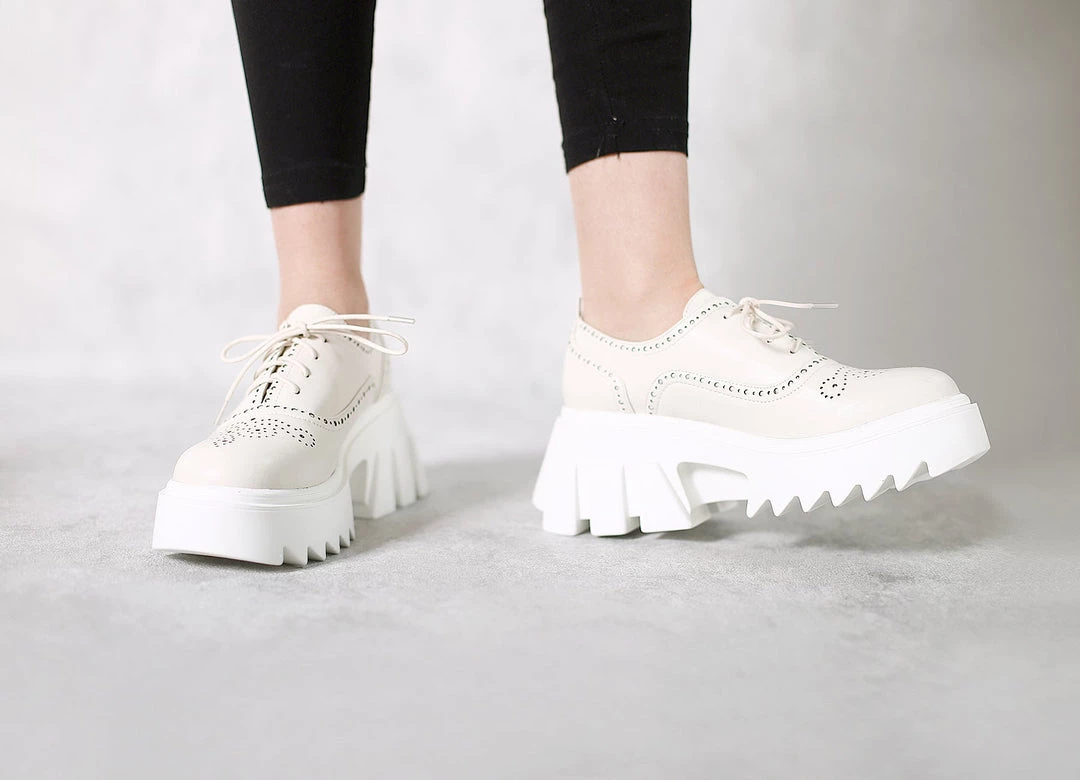 Jady Rose JadyRose | Vintage Black Genuine Leather Platform Oxford Shoes- Cream 5 Jady Rose JadyRose | Vintage Black Genuine Leather Platform Oxford Shoes- Cream