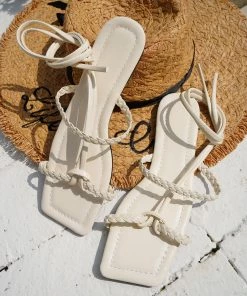 HT NEW ARRIVALS EN BLOOM | TIA STRAP GLADIATOR SANDAL - CREAM
