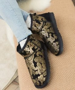 XH New In Shoes SMAIBULUN UGG™ | Embroidered Floral Faux Fur-Lined Leather Suede Boot