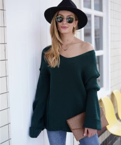 MY Smaibulun | MACHE Low V-Neck Oversize Sleeve Knit Top - Green