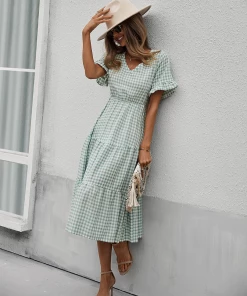DY SHASTA Gingham Midi Dress - Green