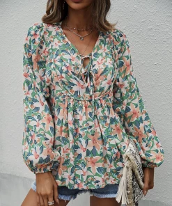 DY New In Clothing DUA LIPA FLORAL TOP - GREEN