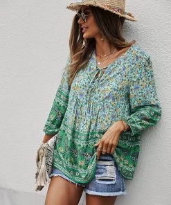 DY NEW ARRIVALS GLENNA BOHO TOP - GREEN