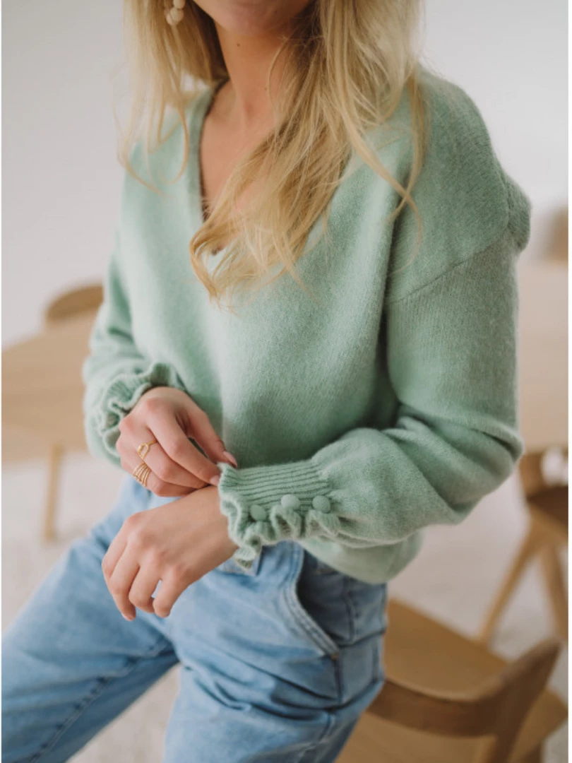 MY Smaibulun Doll | DARIUS Drop Shoulder V-neck Knit Top - Green 2 MY Smaibulun Doll | DARIUS Drop Shoulder V-neck Knit Top - Green