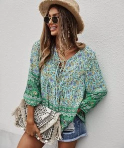 DY NEW ARRIVALS GLENNA BOHO TOP - GREEN