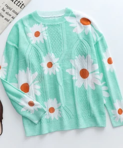 MY Smaibulun | Perforated Sunflower Patterned Knit Top - Green