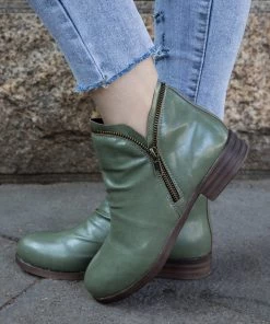 YL New In Shoes En Bloom | Zip Trim Ruched Ankle Boot