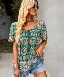 DY DOMO BOHO TOP - GREEN NEW ARRIVALS 9 DY DOMO BOHO TOP - GREEN NEW ARRIVALS